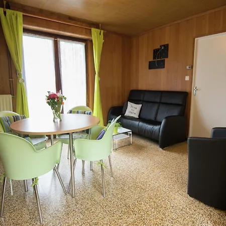 Dom wakacyjny Peaceful Garden Hideaway, Cleaning Included Froid-Chapelle