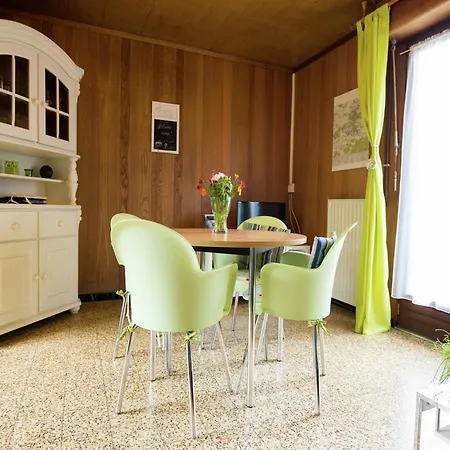 Holiday home Holiday Home Froidchapelle Near Lake, Cleaning Included *
